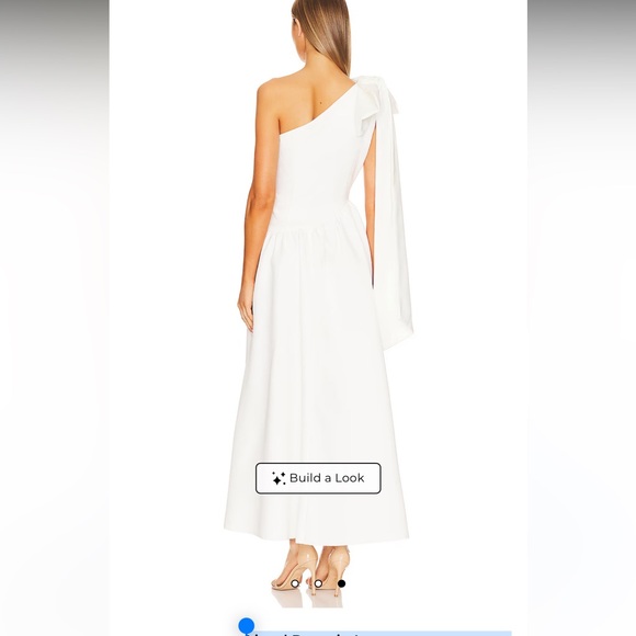 Liesel Dress in Ivory
ELLIATT - Picture 3 of 3